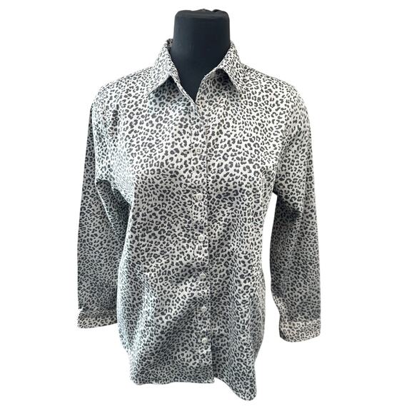 CHICO’S | Gray Leopard Print Button Down Shirt Long Sleeve Top | Size 1 Medium - Picture 2 of 6